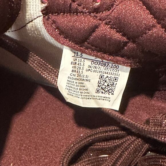 Nike Air Jordan 1 Retro High OG – Size 11.5